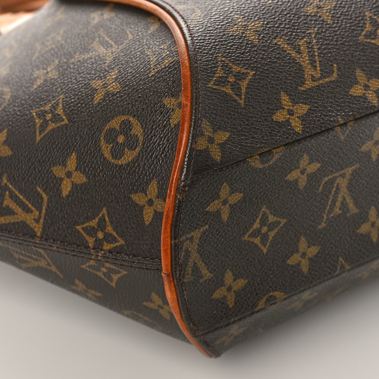 Monogram Ellipse PM