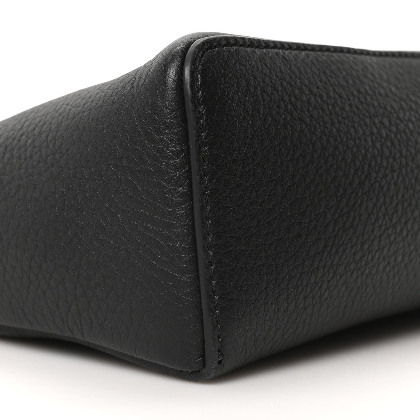 Grained Calfskin L19 Extra Pocket Pouch Black