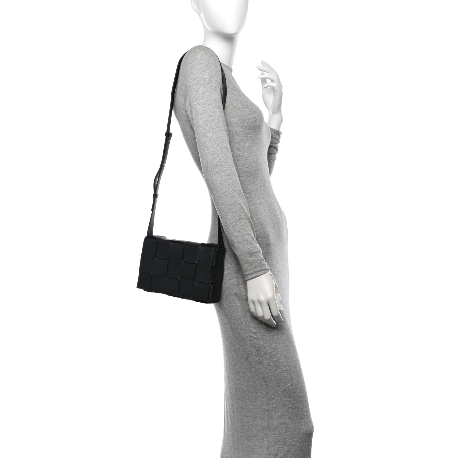 Bottega Veneta Lambskin Maxi Intrecciato Cassette Crossbody Bag Black 2 of 10