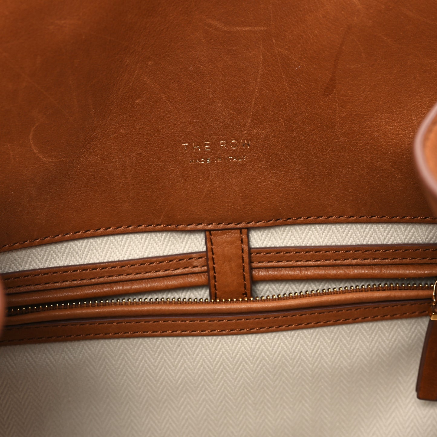 Polished Saddle Calfskin Soft Margaux 15 Cuir