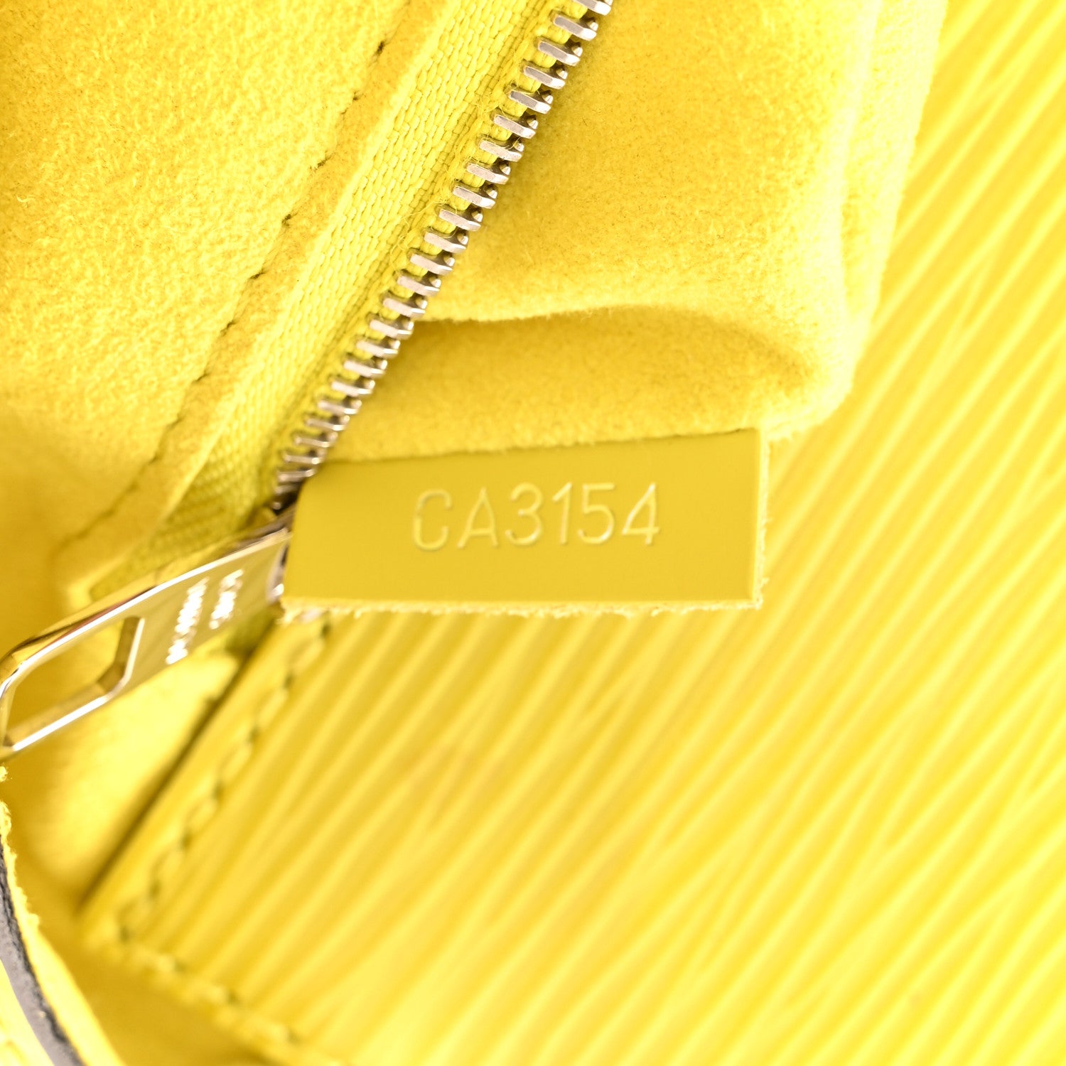 Louis Vuitton Epi Marly BB Pistache 6 of 10