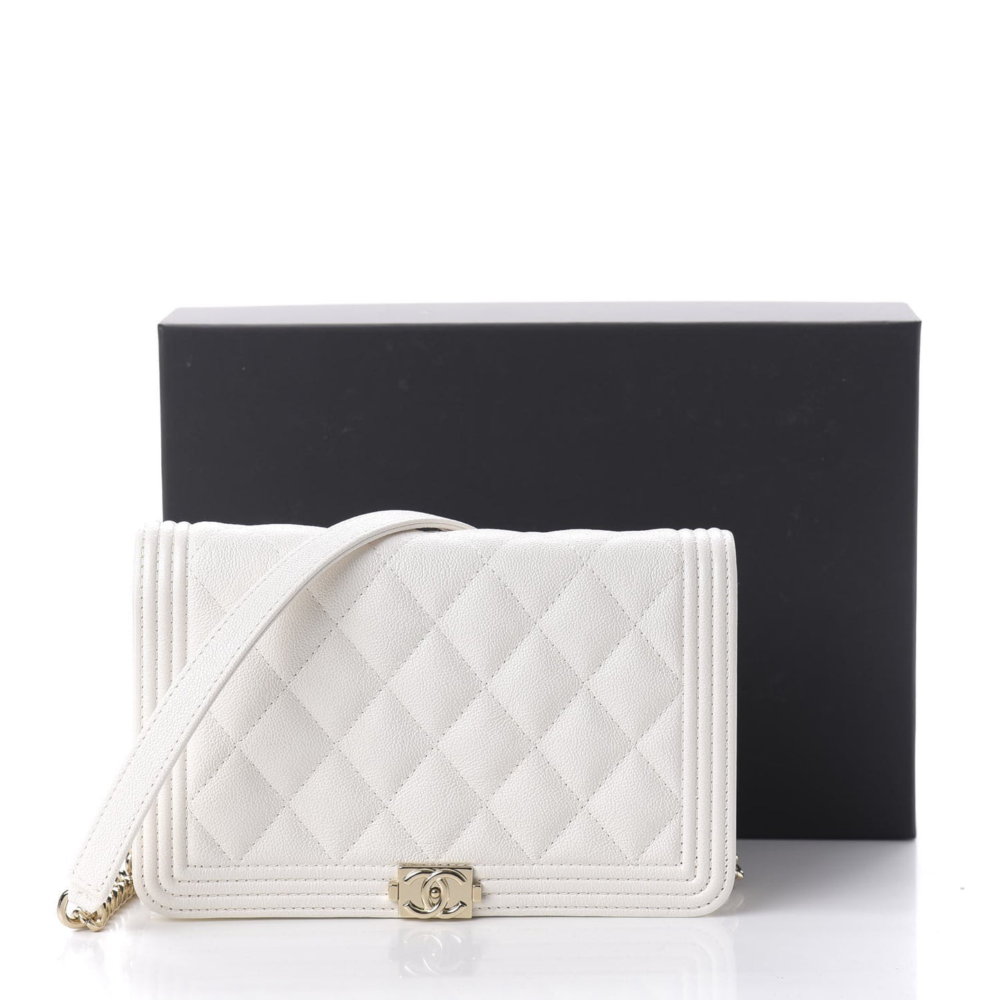 Caviar Quilted Boy Wallet On Chain WOC White