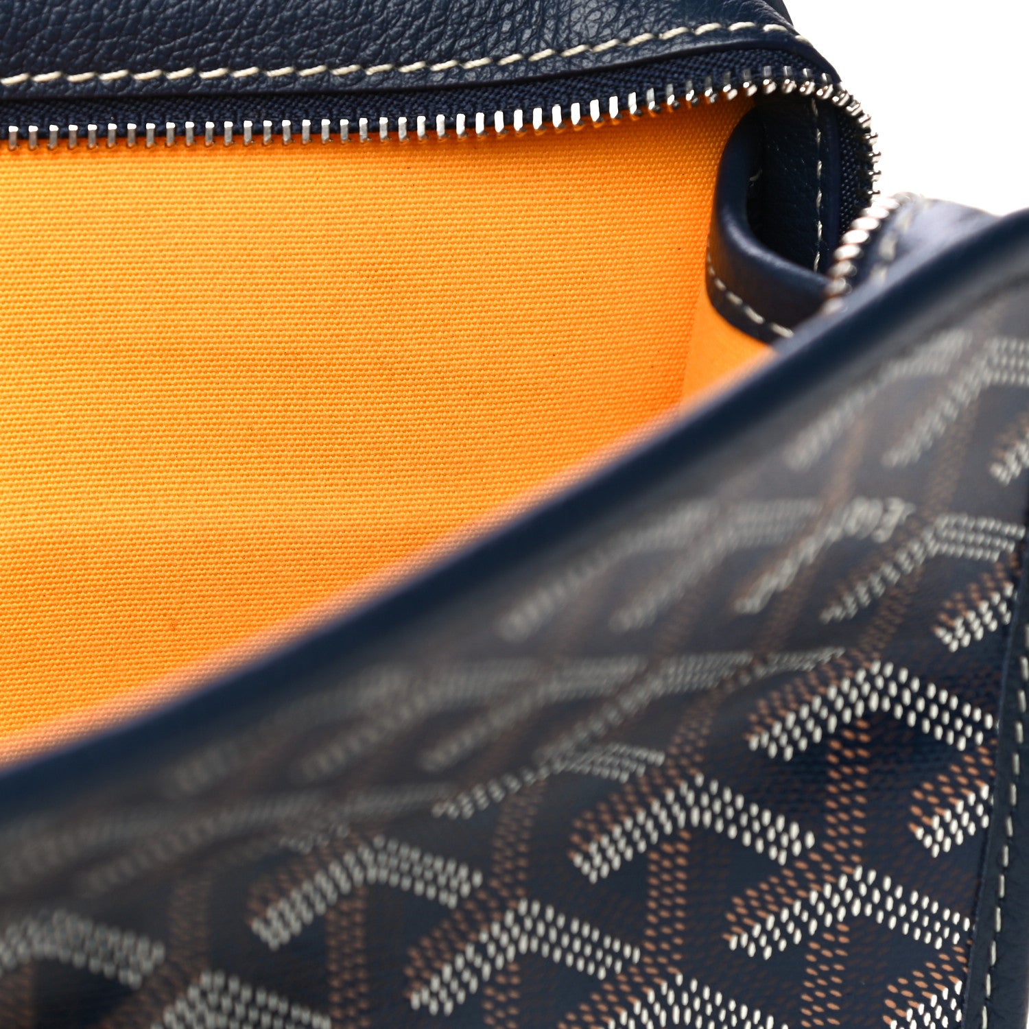Goyard Goyardine Jouvence Toiletry Pouch Navy 14 of 15