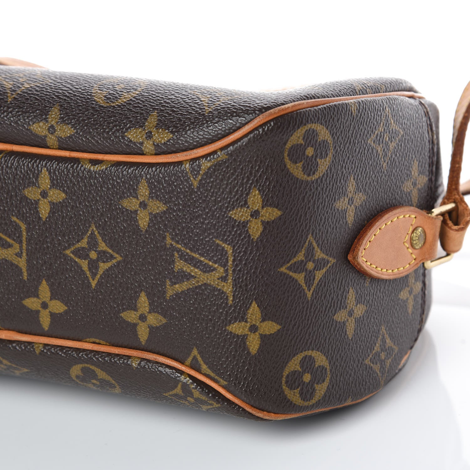 Louis Vuitton Monogram Blois 6 of 11