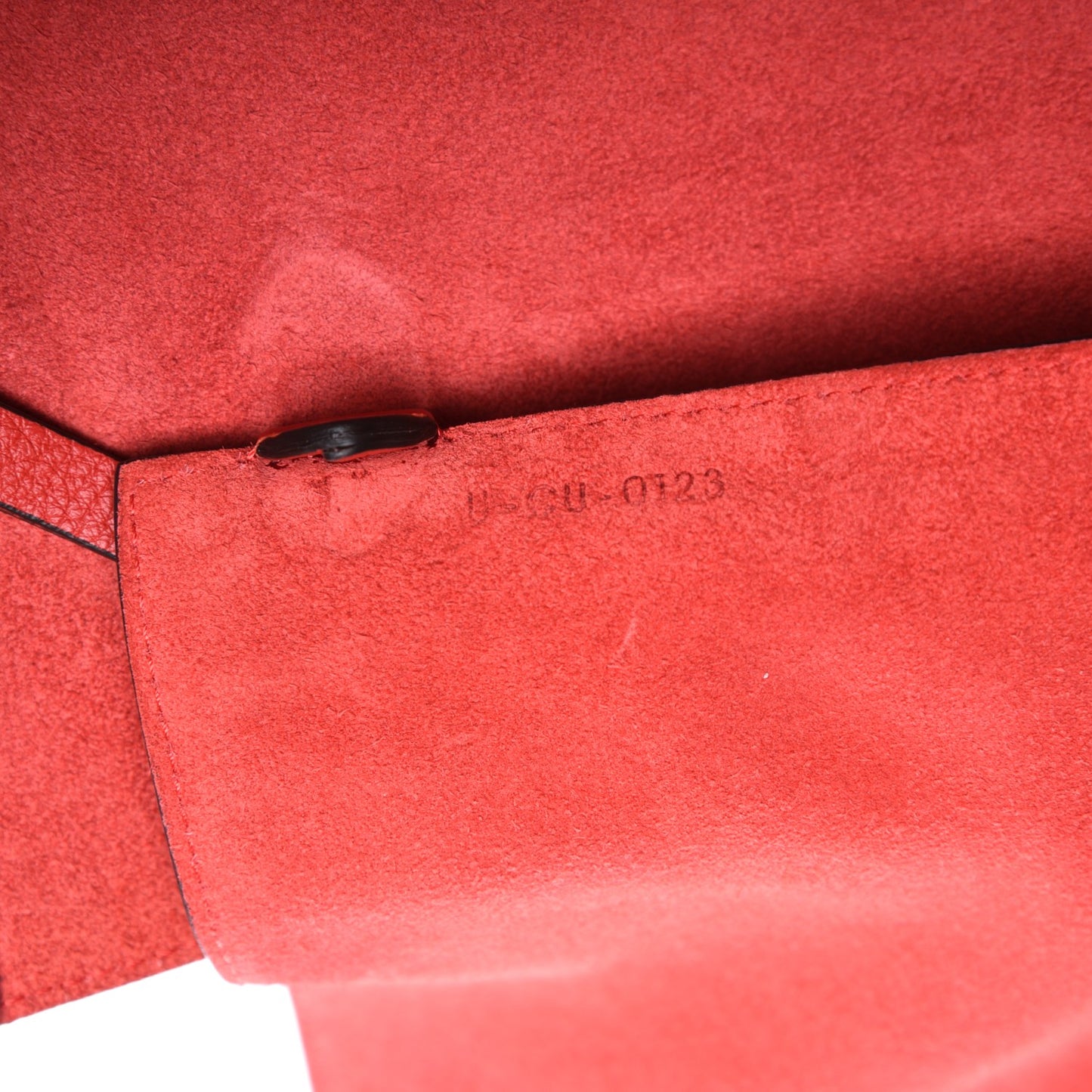 Grained Calfskin Medium Horizontal Cabas Phantom Coquelicot