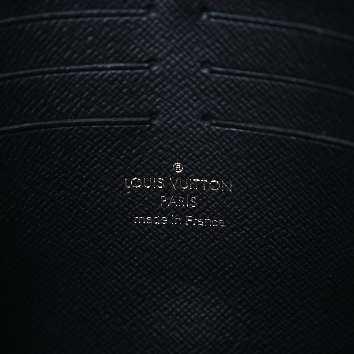 Monogram Eclipse Reverse Pochette Voyage MM