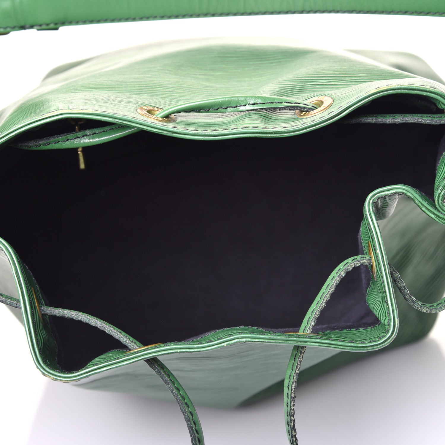 Louis Vuitton Epi Petit Noe Borneo 5 of 10