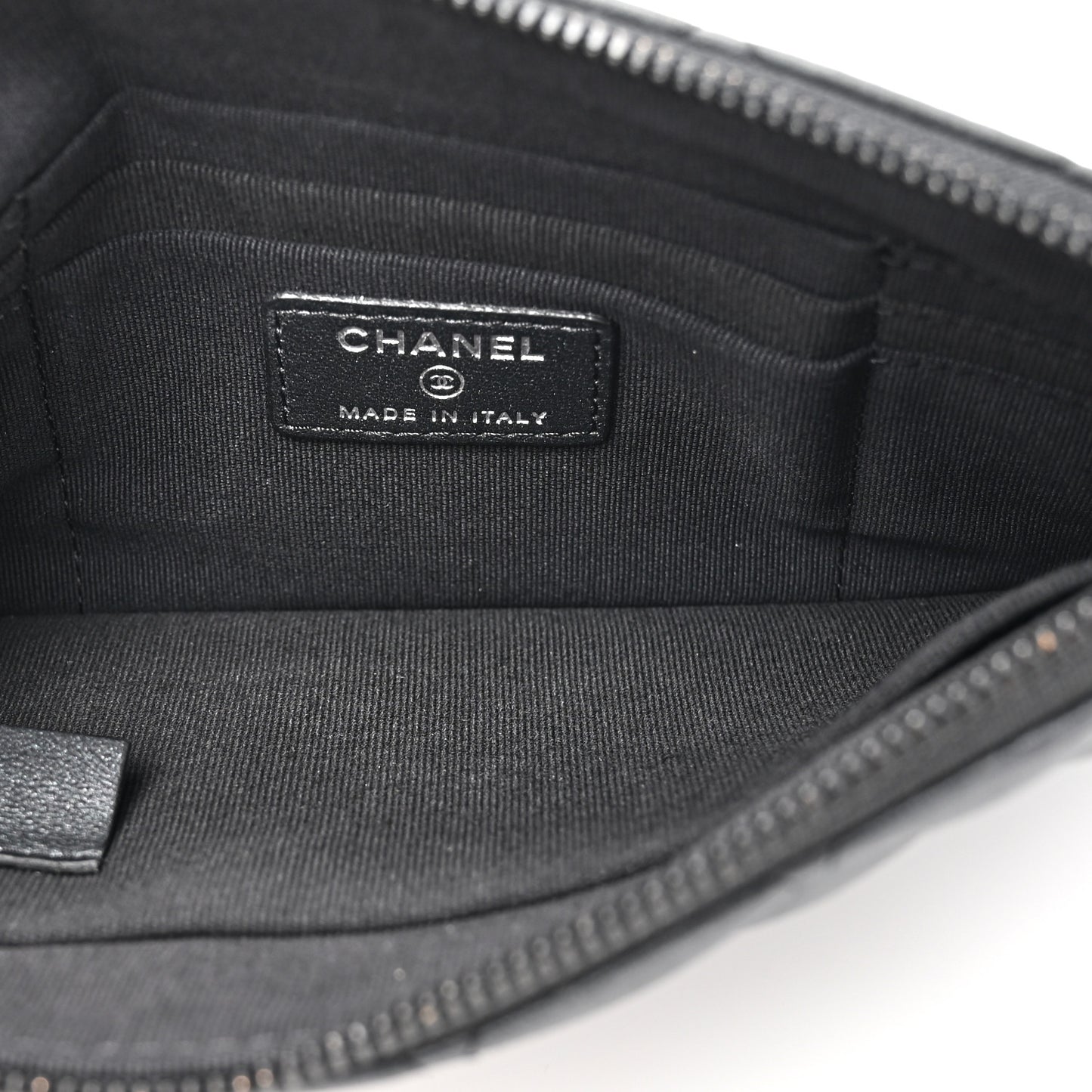 Pearly Lambskin Quilted Cosmetic Case So Black