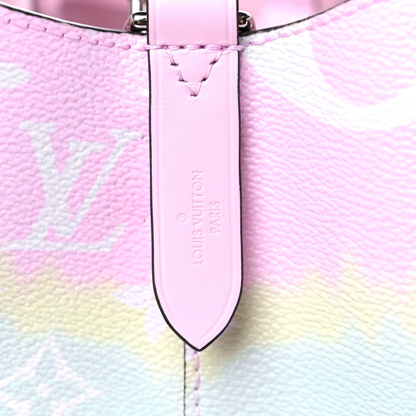 Monogram Escale Neonoe MM Pastel
