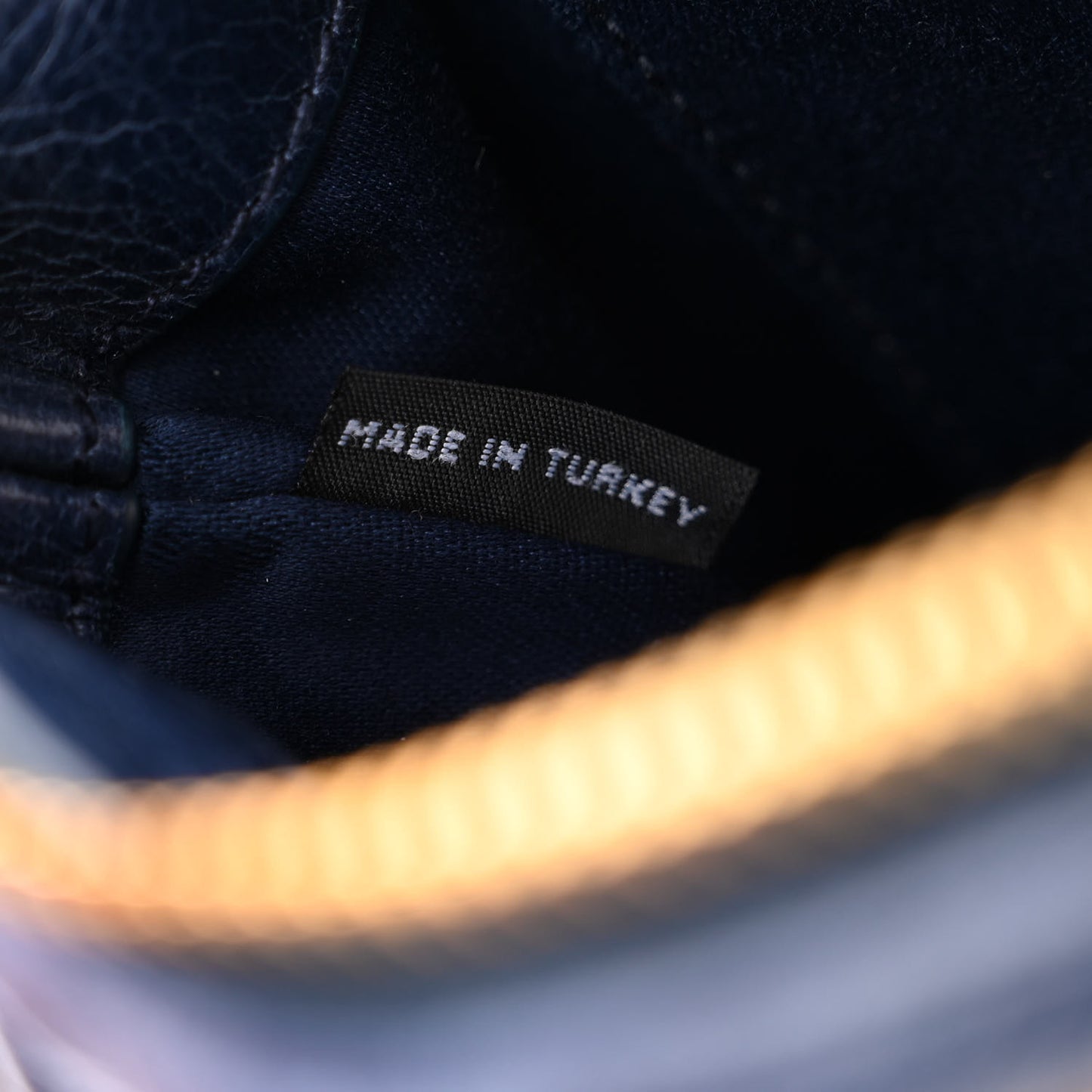 Vitello Shine Trapu Zip Crossbody Bag Navy