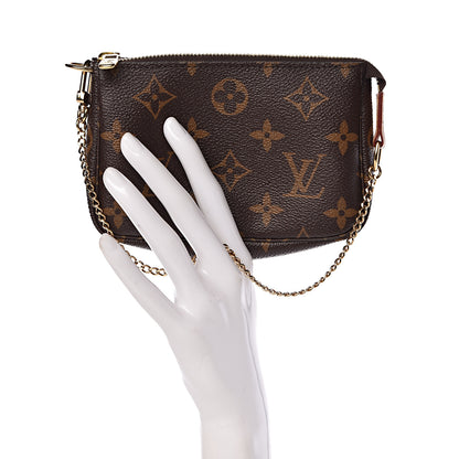 Louis Vuitton Monogram Mini Pochette Accessories 2 of 8