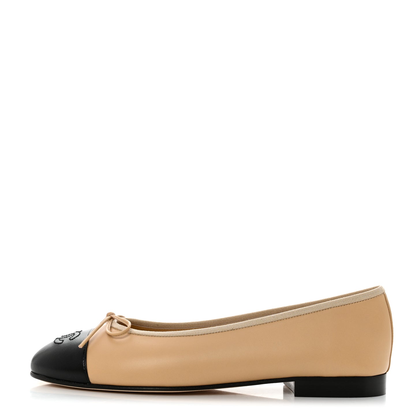 Lambskin Cap Toe CC Ballerina Flats 39 Beige Black