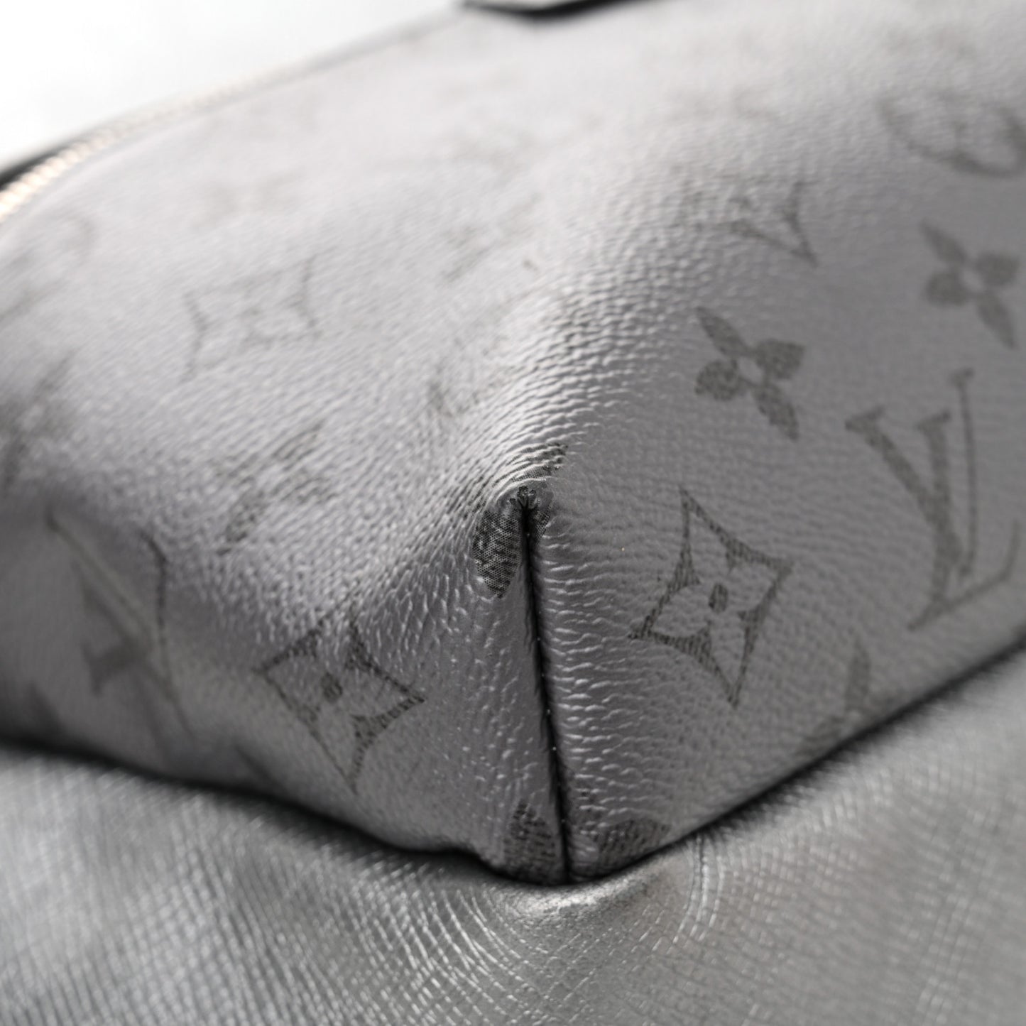 Monogram Taiga Discovery Backpack PM Silver