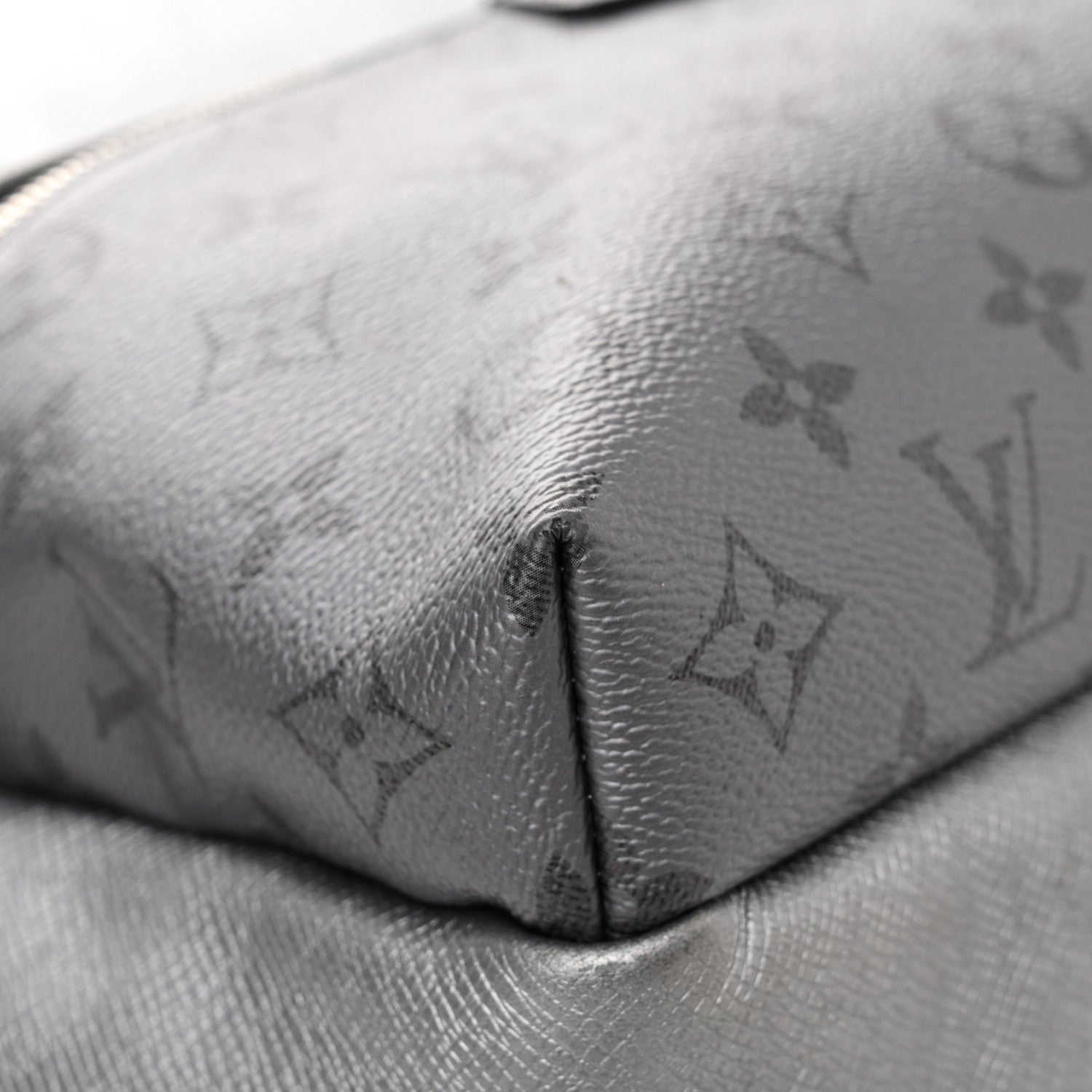 Louis Vuitton Monogram Taiga Discovery Backpack PM Silver 10 of 14