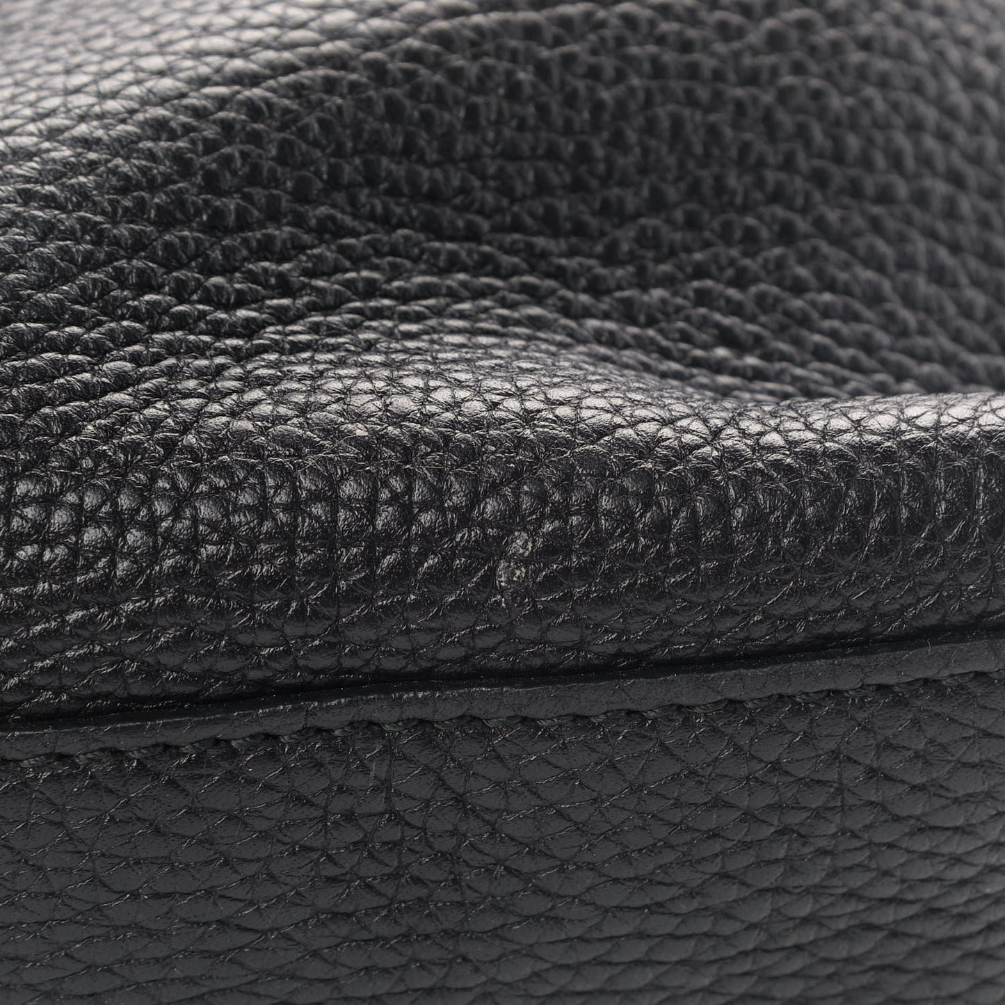 Pebbled Calfskin Medium Soho Chain Shoulder Bag Black