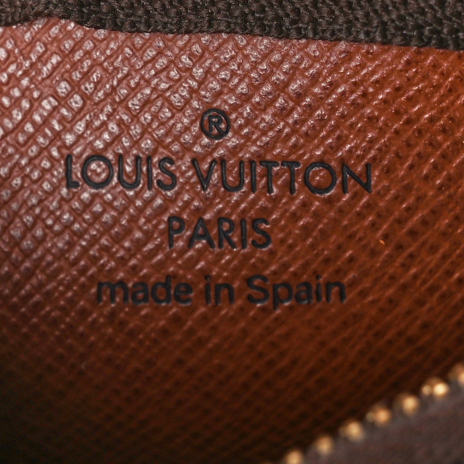 Louis Vuitton Monogram Key Pouch 6 of 11