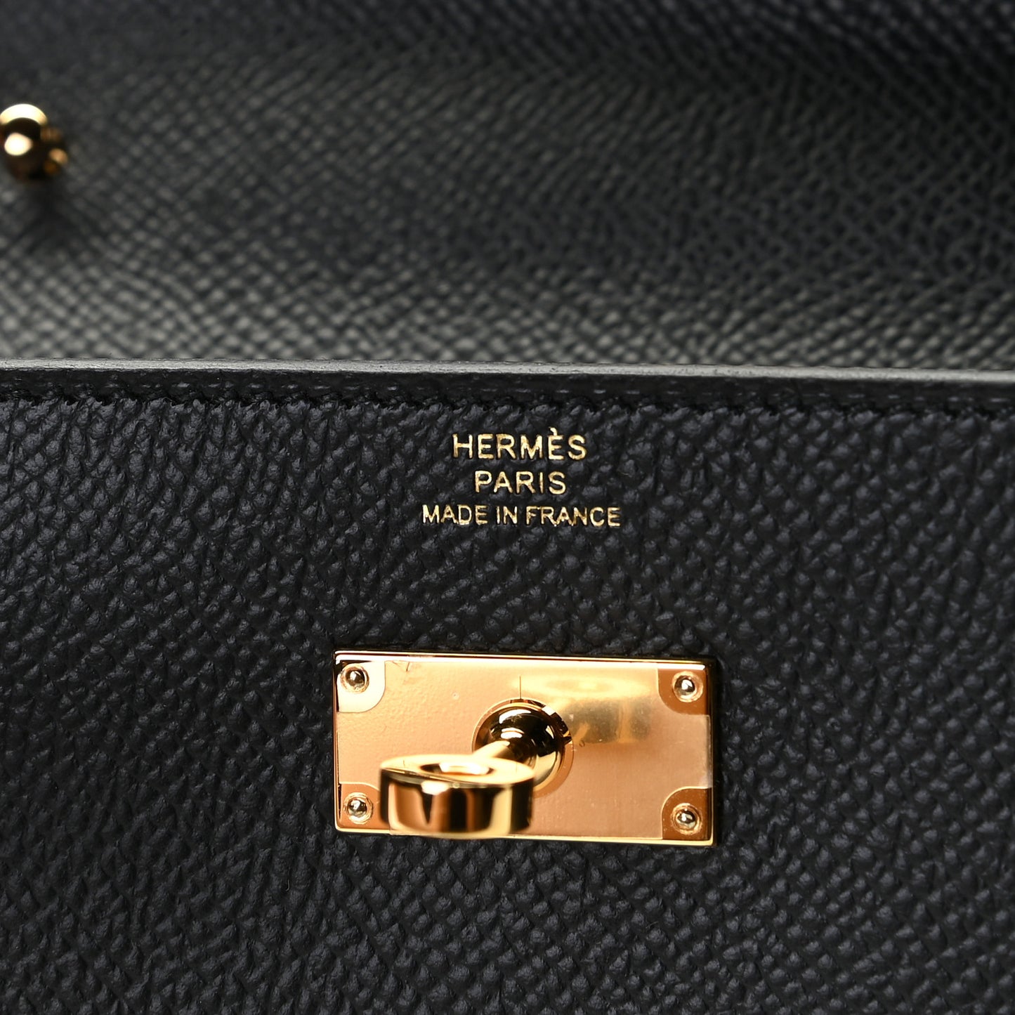 Epsom Kelly Wallet To Go Black