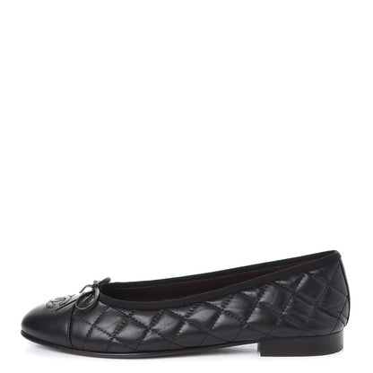 Chanel Aged Calfskin Quilted Cap Toe Ballerina Flats 38.5 Black 1 of 9
