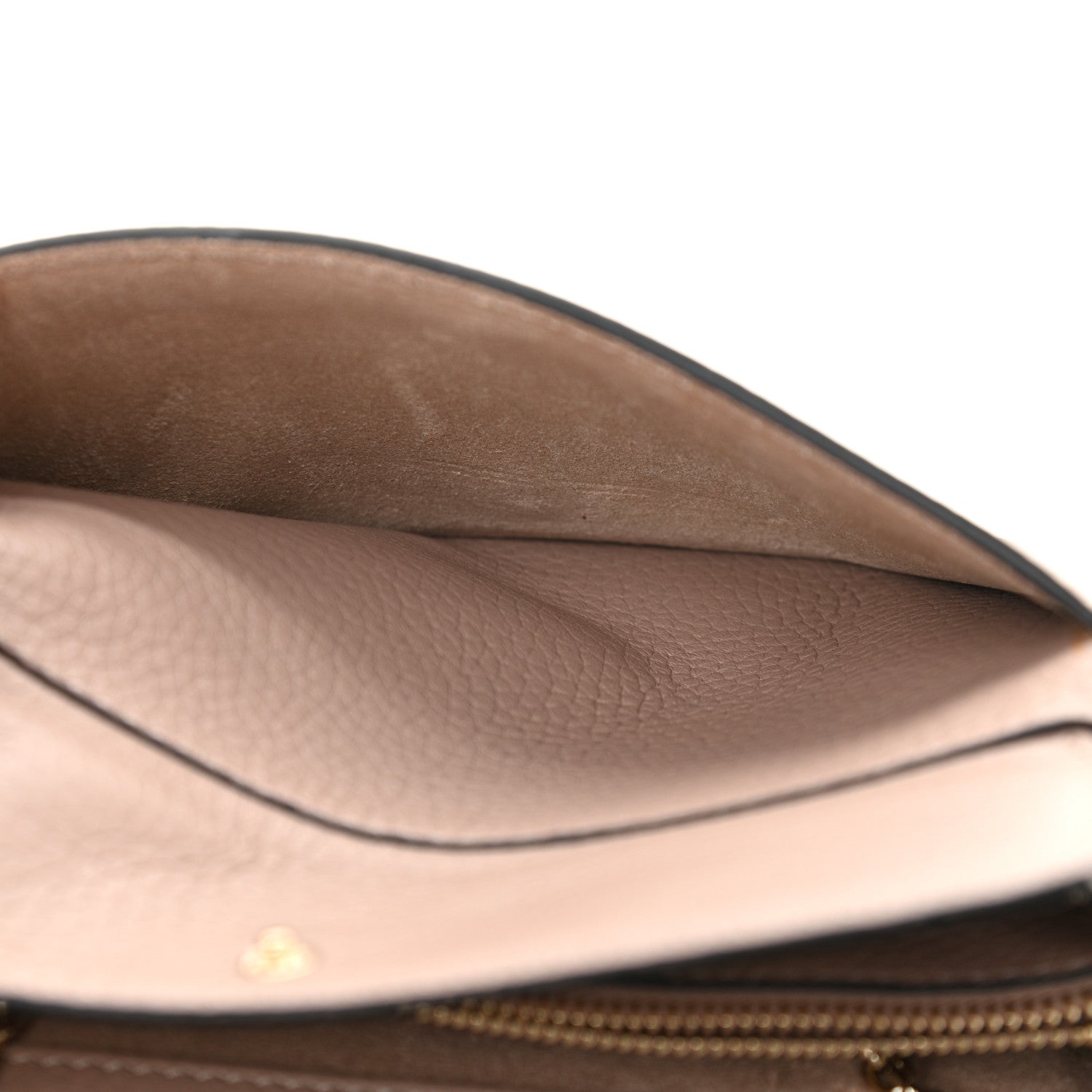Valentino Garavani Pebbled Calfskin Rockstud Wallet On Chain Poudre 6 of 11