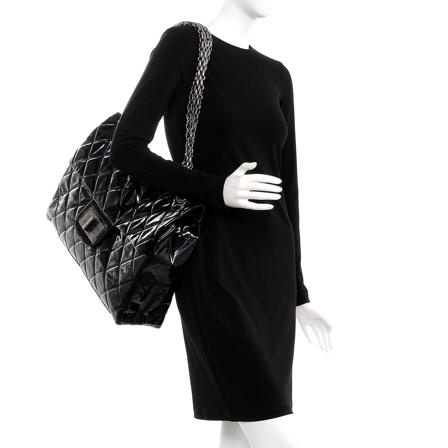 Vinyl Quilted XXL Reissue Flap Black