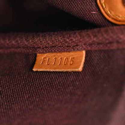 Louis Vuitton Monogram Favorite MM 7 of 10