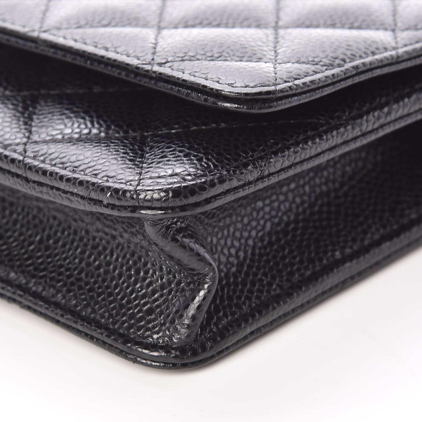 Caviar Quilted Wallet On Chain WOC Black