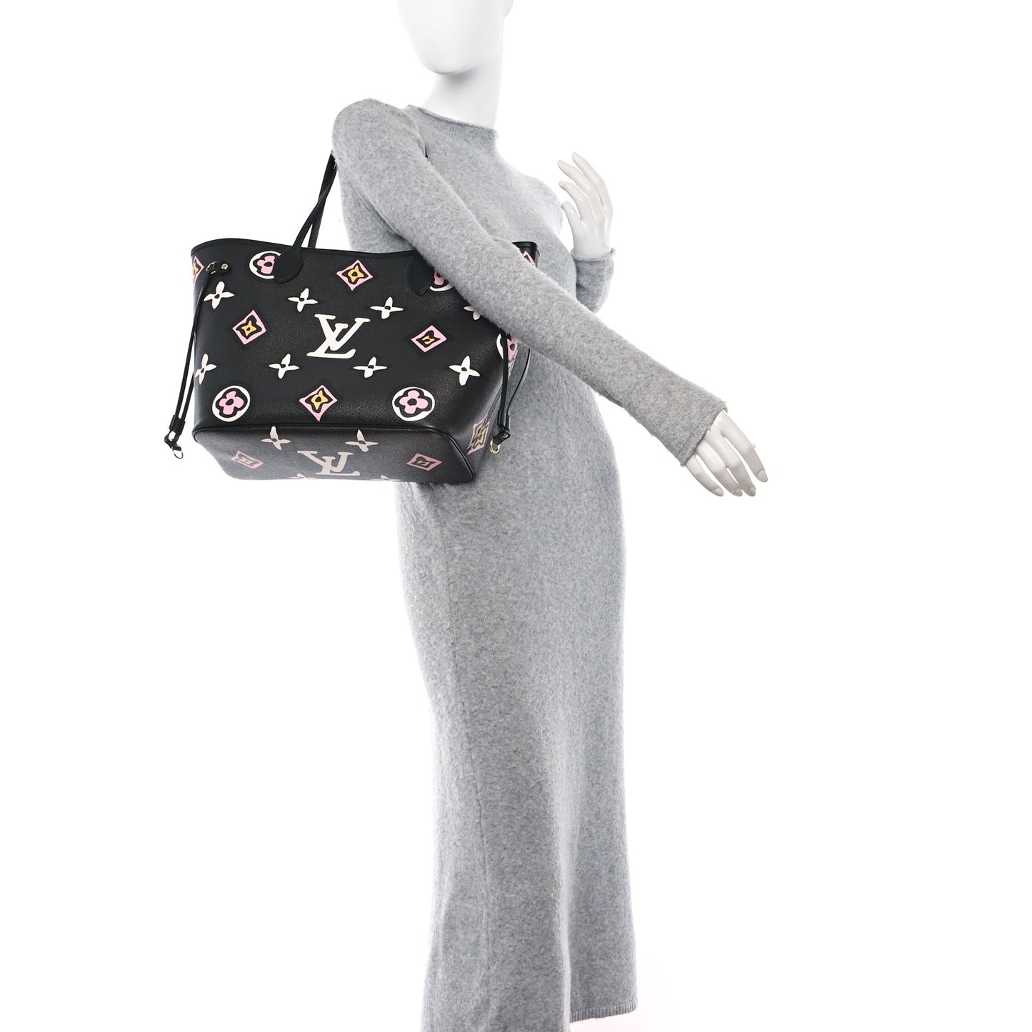 Monogram Giant Wild at Heart Neverfull MM Black
