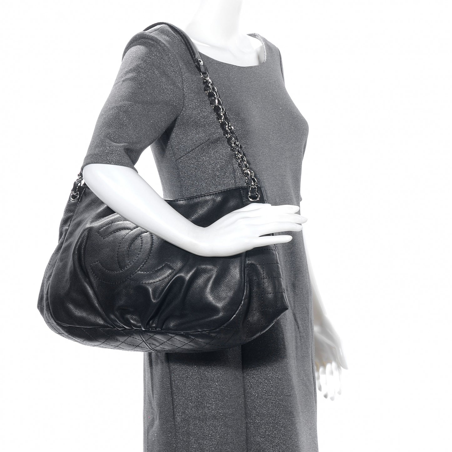 Caviar Timeless CC Shoulder Bag Black