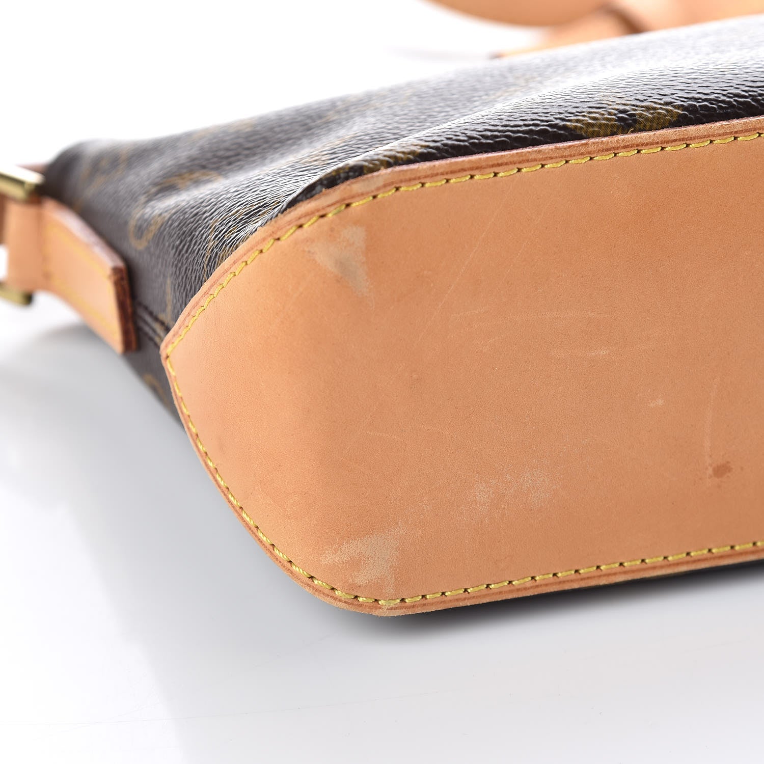 Louis Vuitton Monogram Trotteur 9 of 11