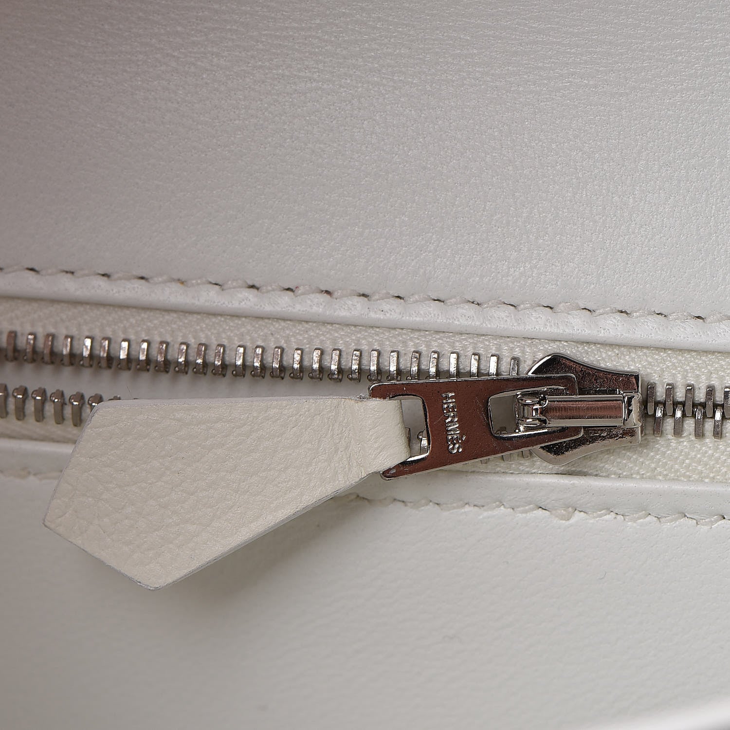 Hermes Evercolor Constance 24 White 22 of 25