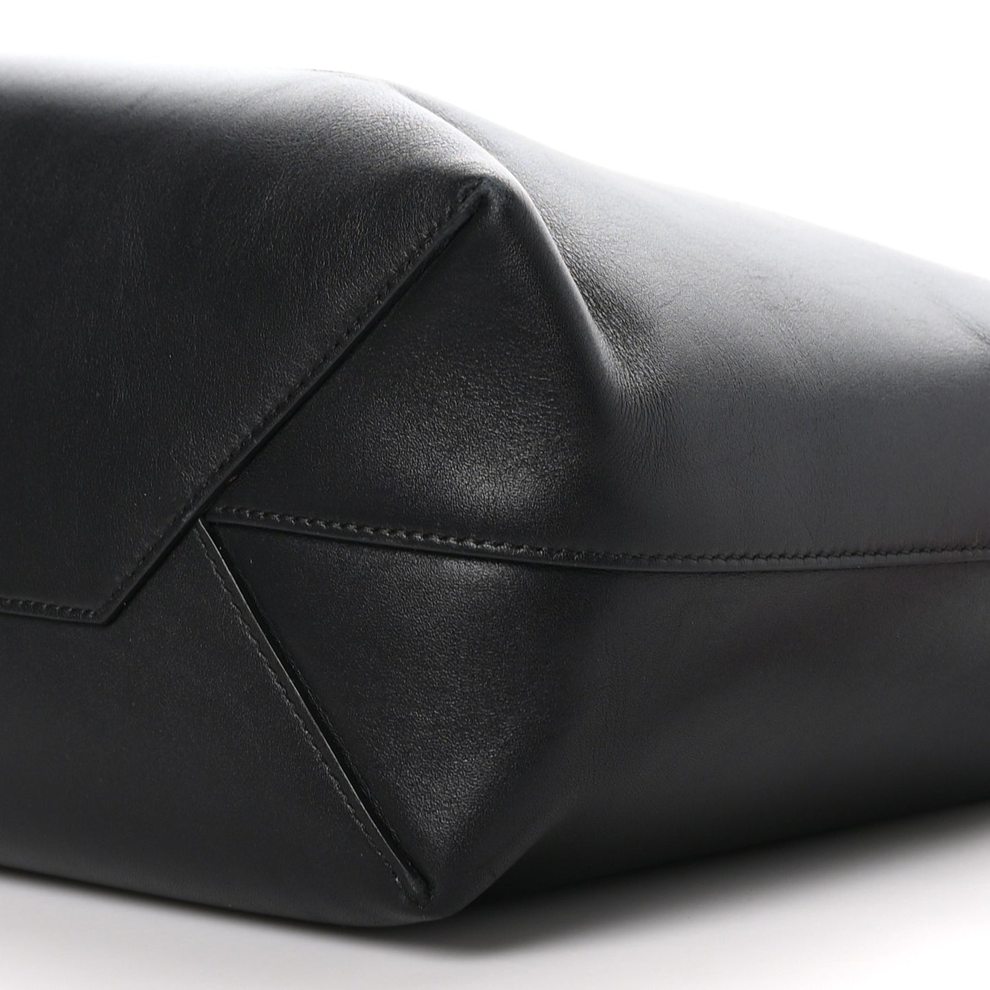 Shiny Smooth Calfskin Twisted Cabas Ivory Black