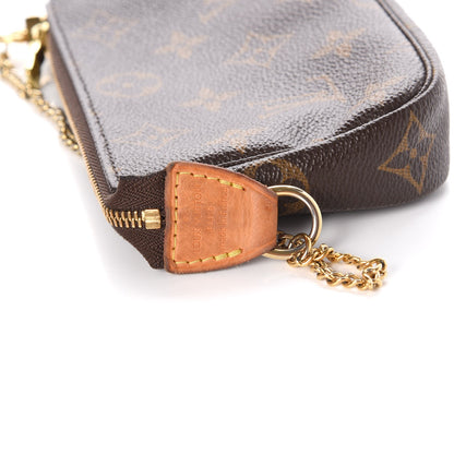 Louis Vuitton Monogram Mini Pochette Accessories 7 of 11