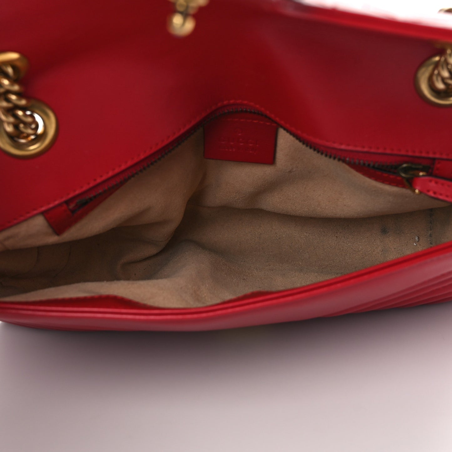 Calfskin Matelasse Small GG Marmont Shoulder Bag Hibiscus Red