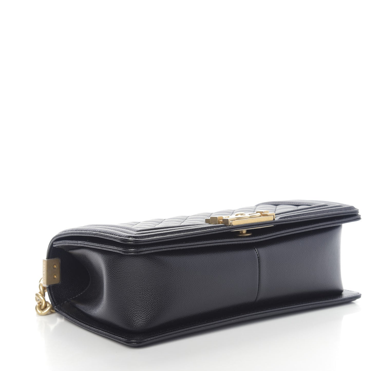 Caviar Quilted Medium Boy Flap Black