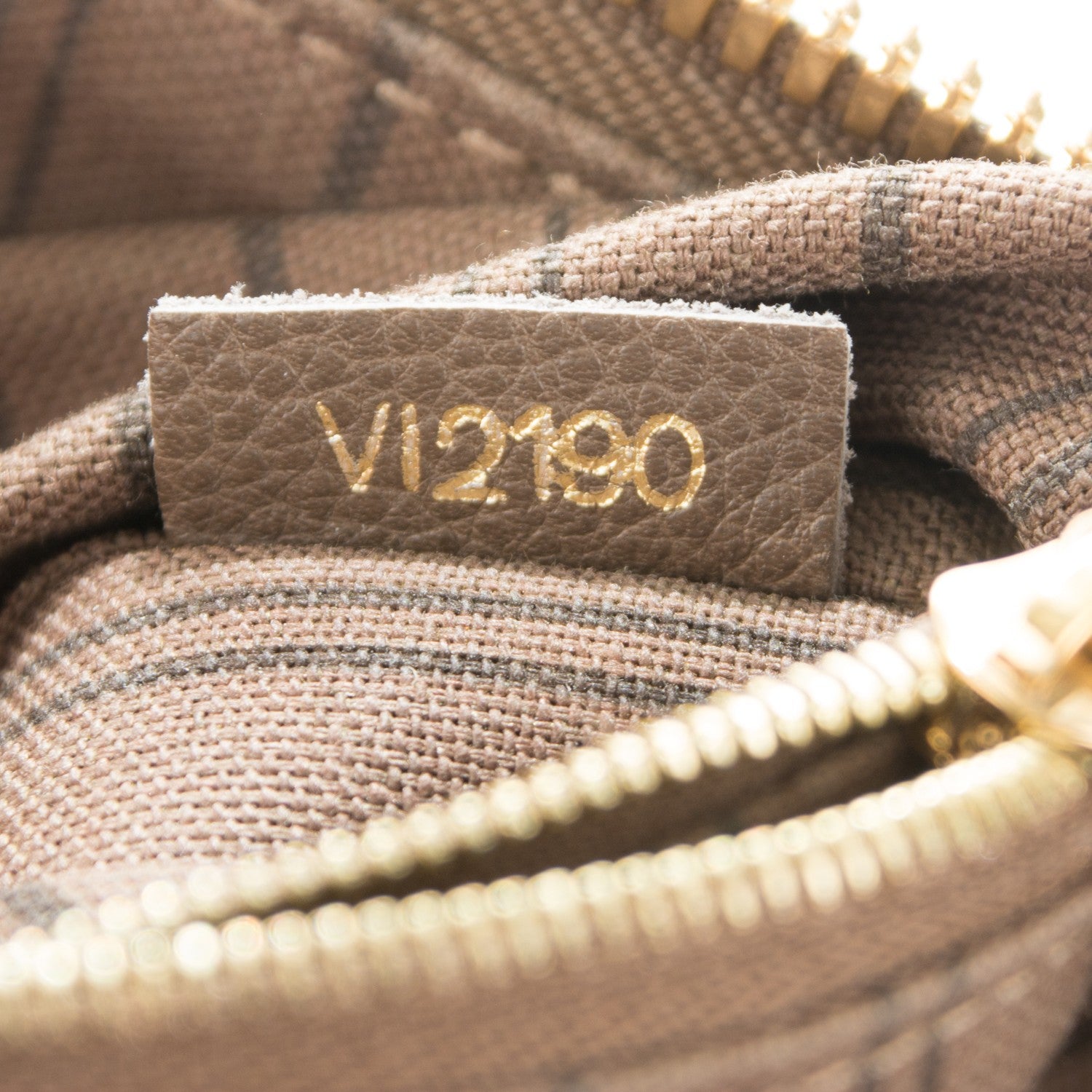 Louis Vuitton Empreinte Lumineuse PM Ombre 7 of 8
