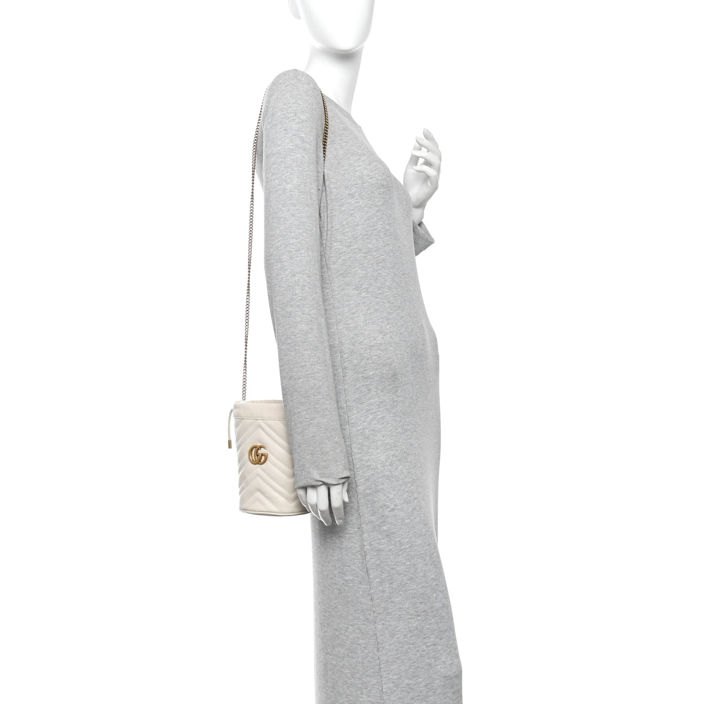 Calfskin Matelasse Mini GG Marmont 2.0 Bucket Bag White