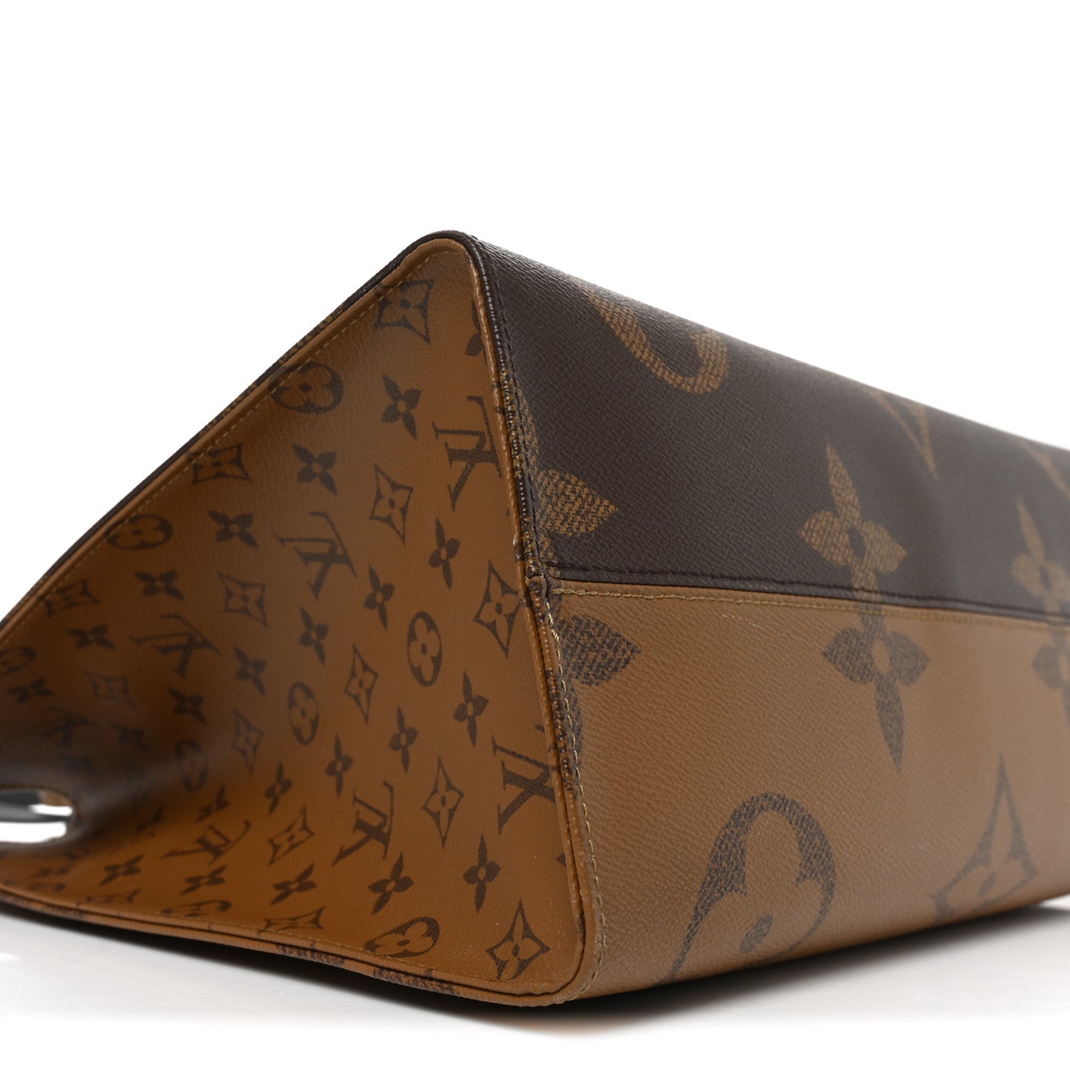 Louis Vuitton Reverse Monogram Giant Onthego GM 8 of 9