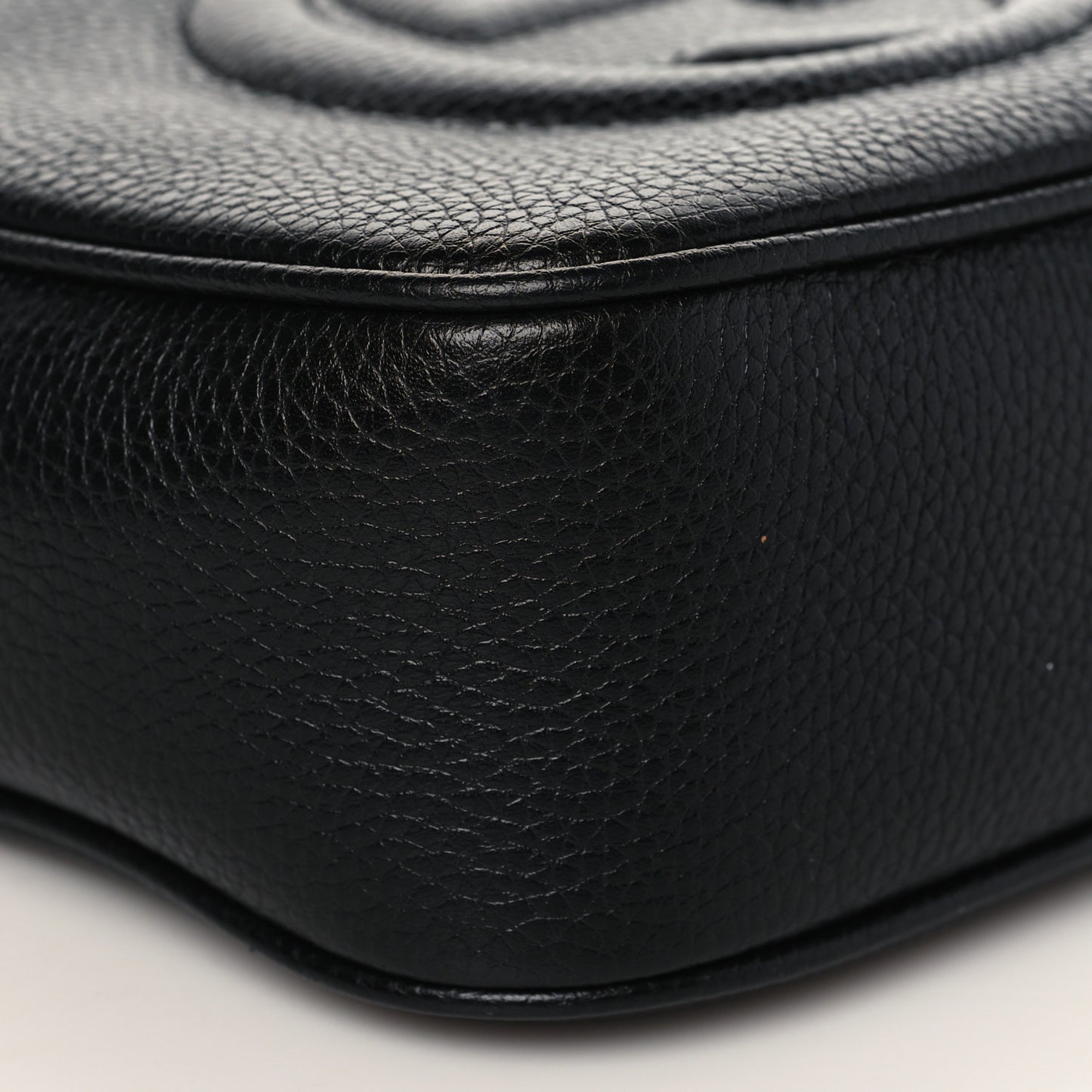 Pebbled Calfskin Small Soho Disco Bag Black