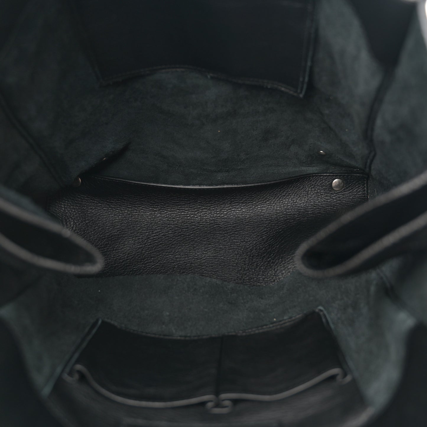 Veau Papier A5 Zip Around Tote Tote Black