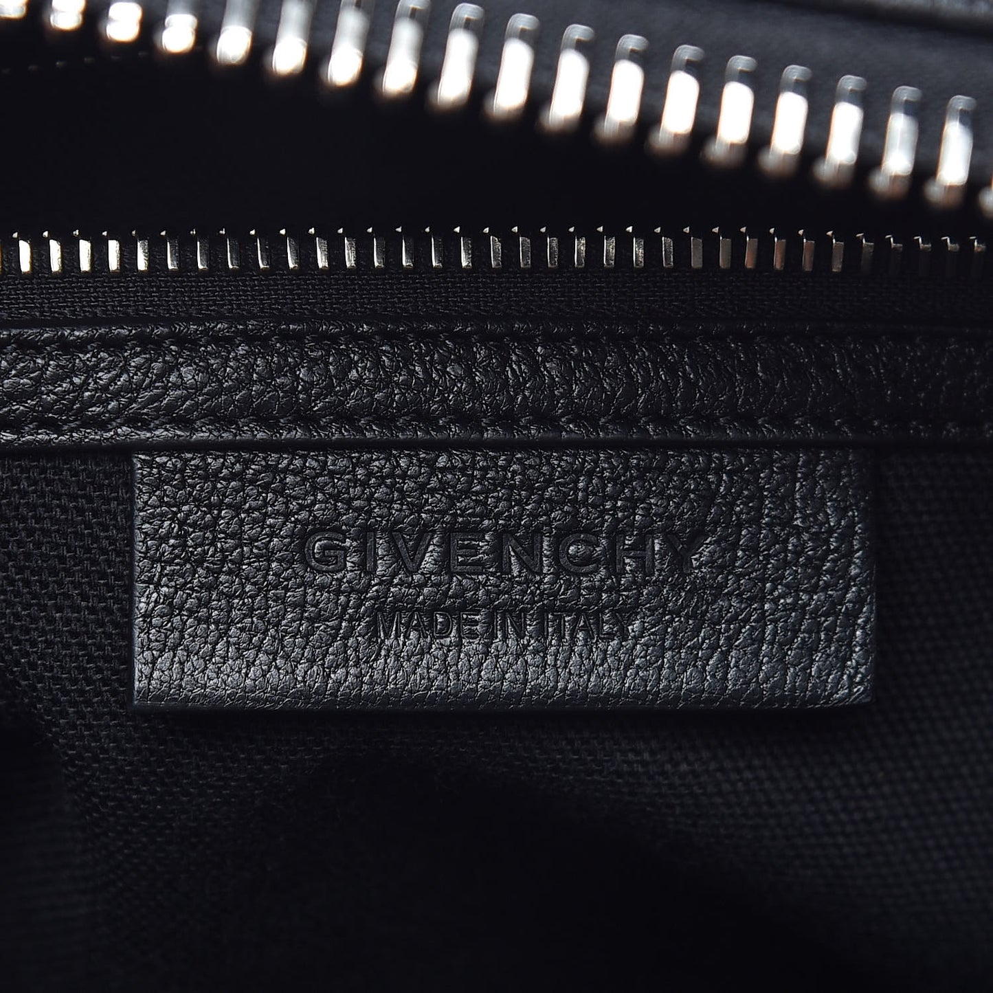 Sugar Goatskin Small Antigona Black