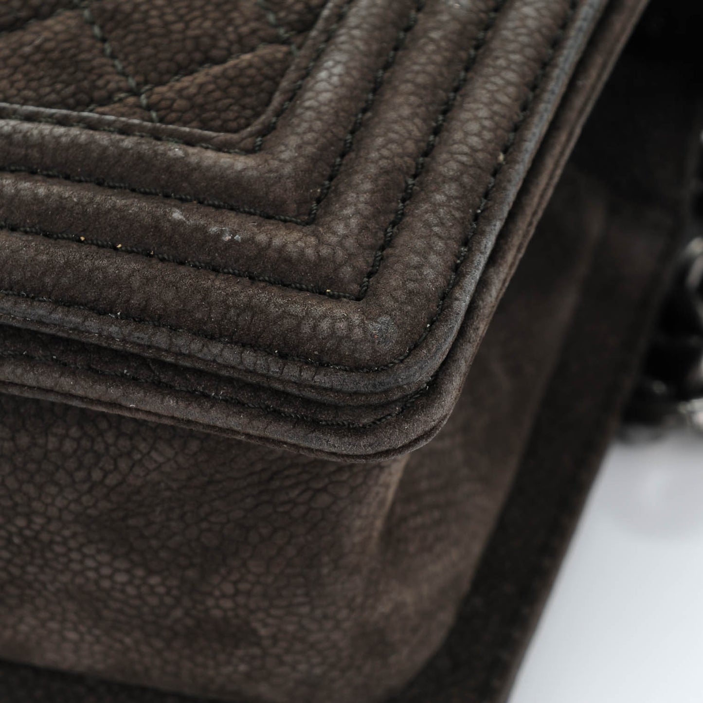 Iridescent Caviar Quilted Small Boy Flap Dark Grey