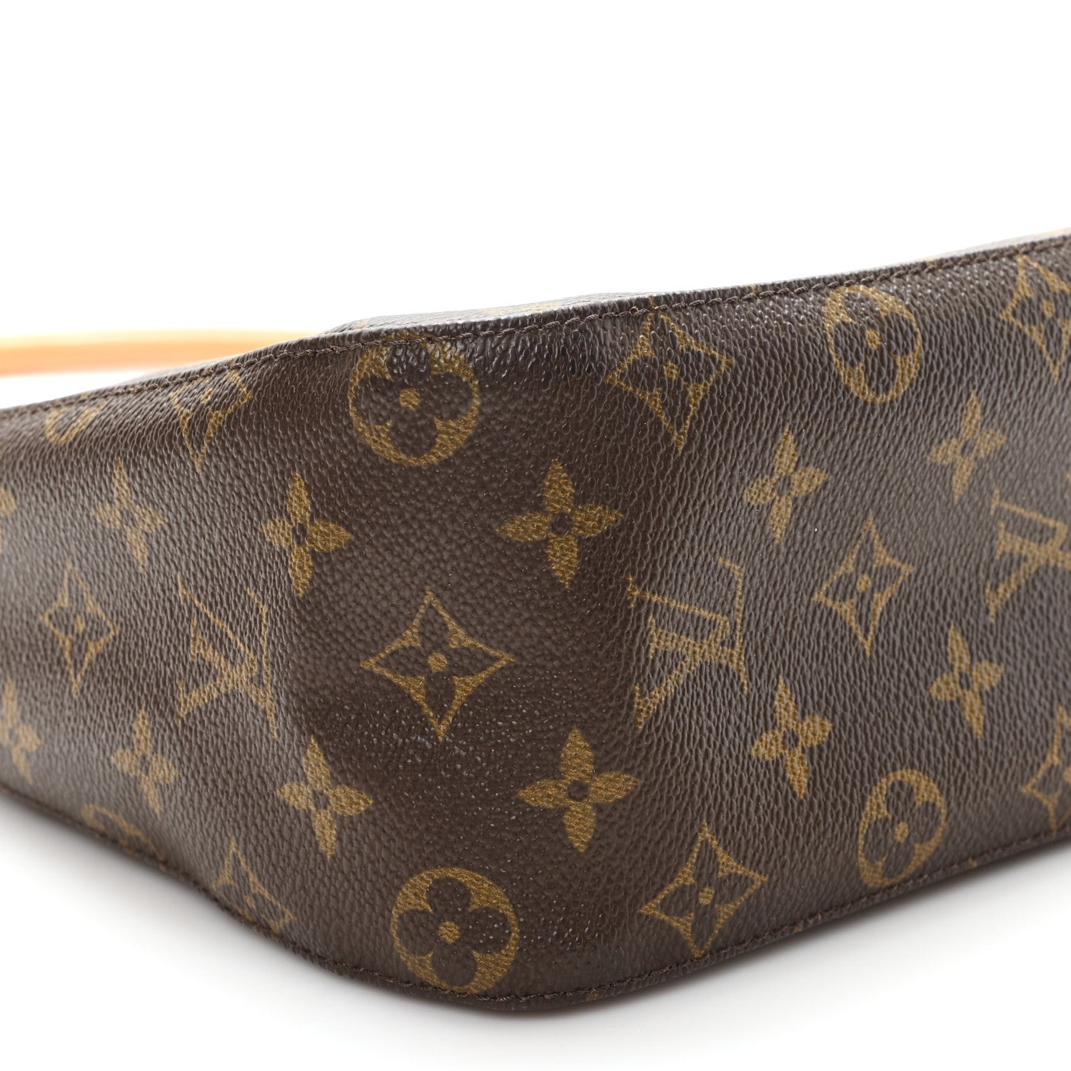 Louis Vuitton Monogram Looping MM 8 of 9