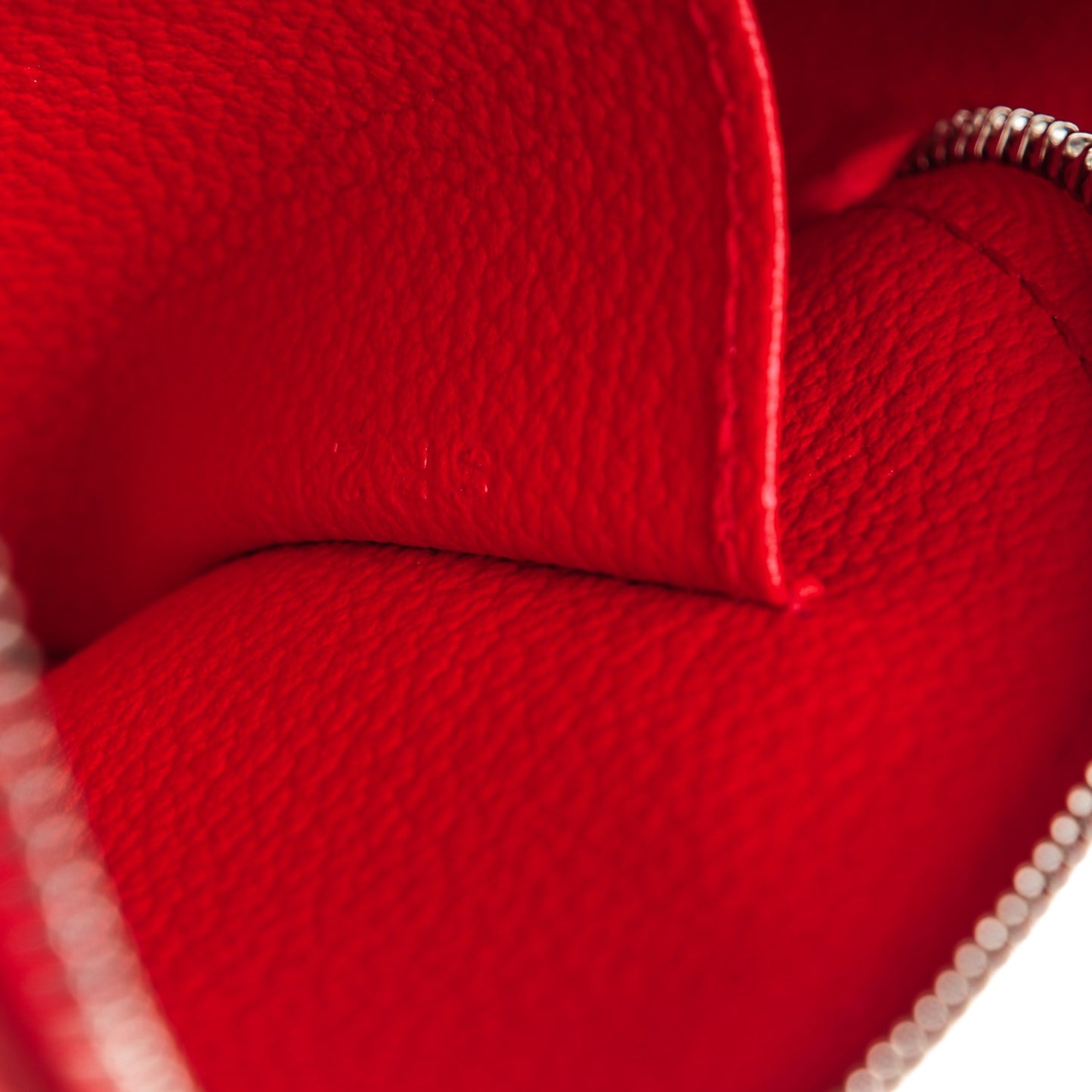 Epi Cosmetic Pouch Coquelicot