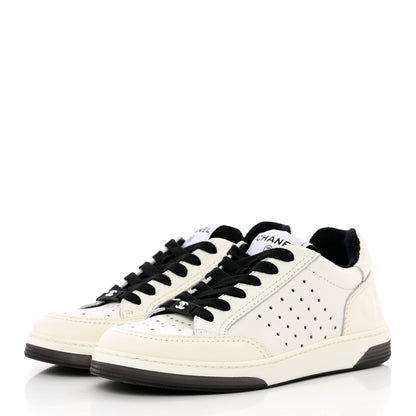 Chanel Grained Calfskin Fabric Womens Logo Sneakers 35 White Black 3 of 17