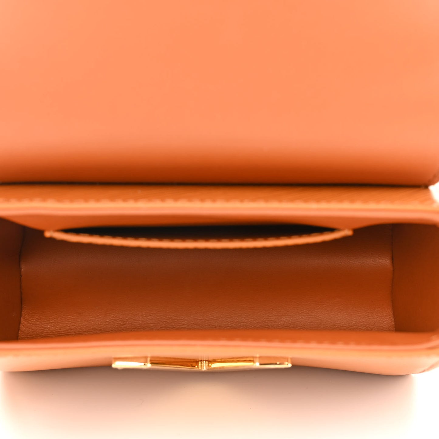Epi Twist Lock Shoulder Bag XL Cipango