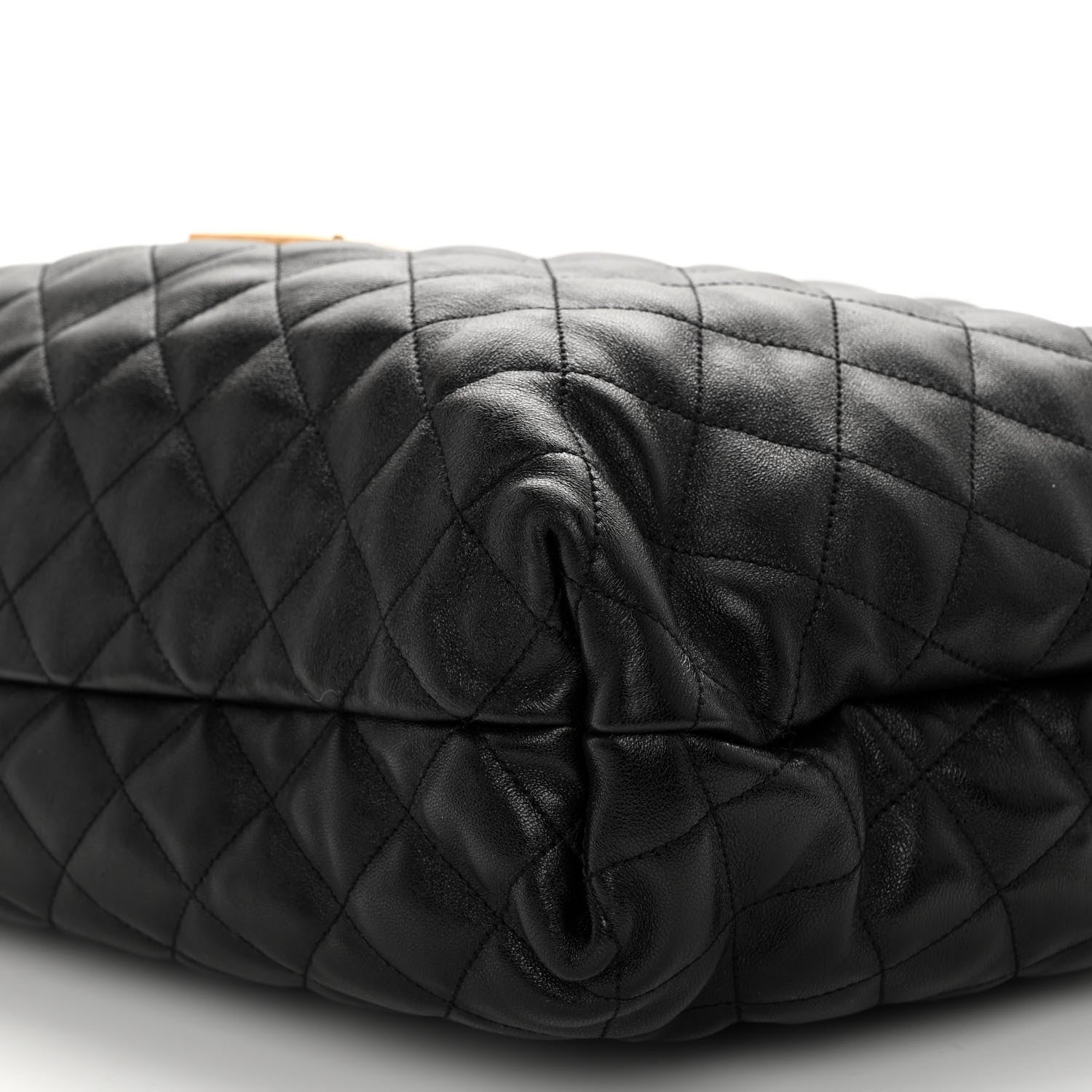 Saint Laurent Lambskin Quilted Maxi Icare Shopping Tote Black 10 of 10