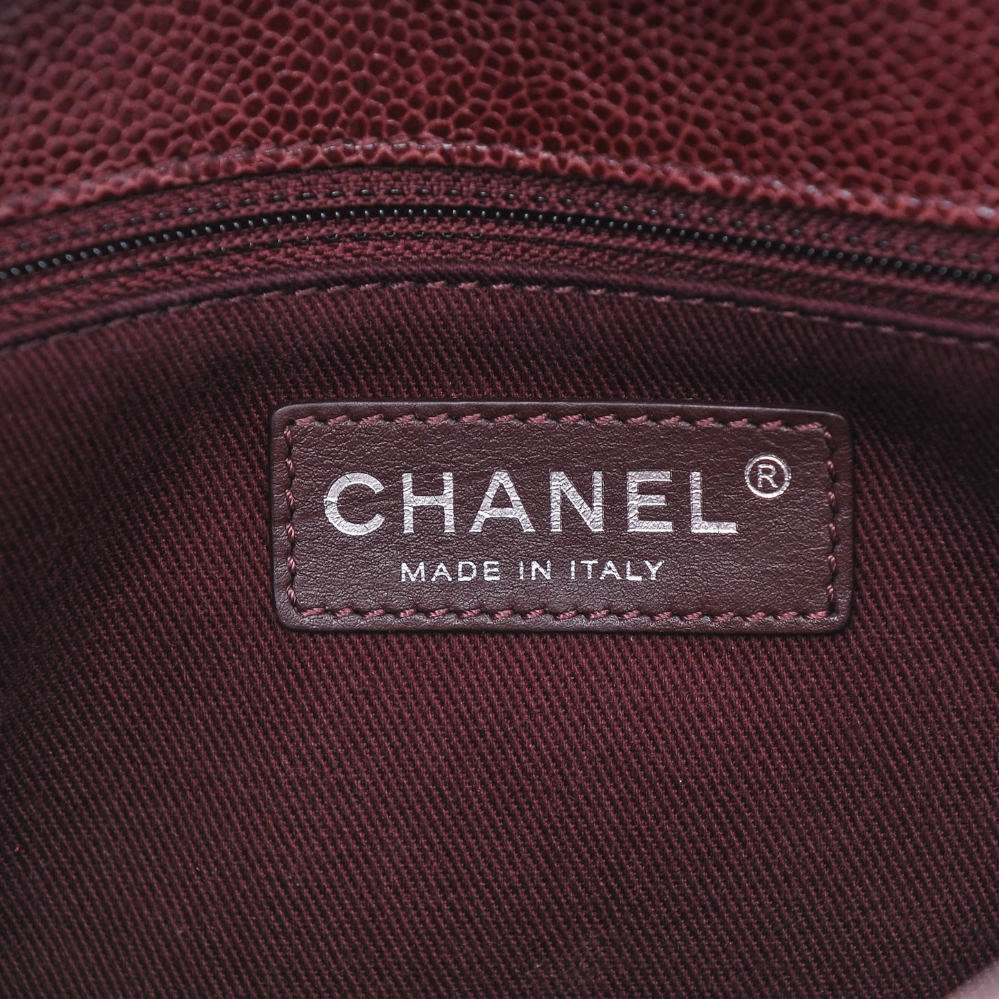 Crumpled Grained Calfskin Medium CC Crave Flap Bordeaux