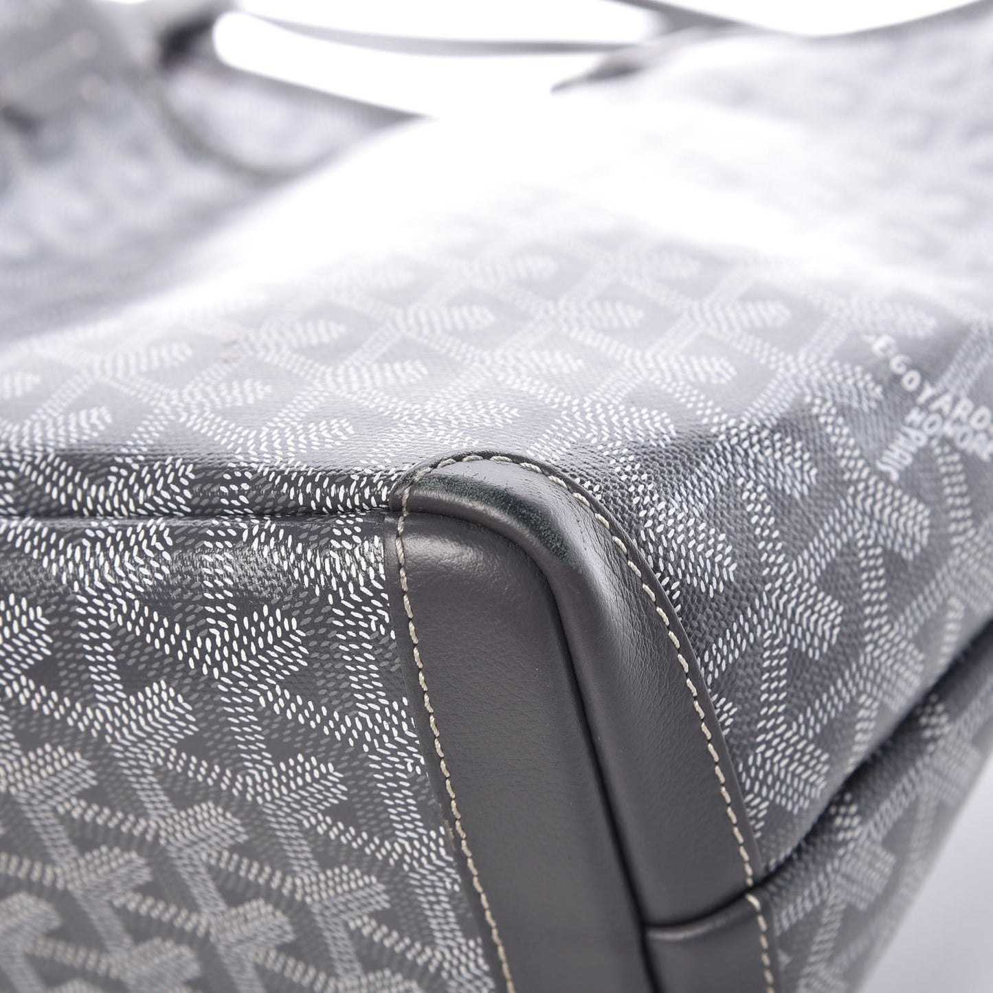 Goyardine Artois PM Grey