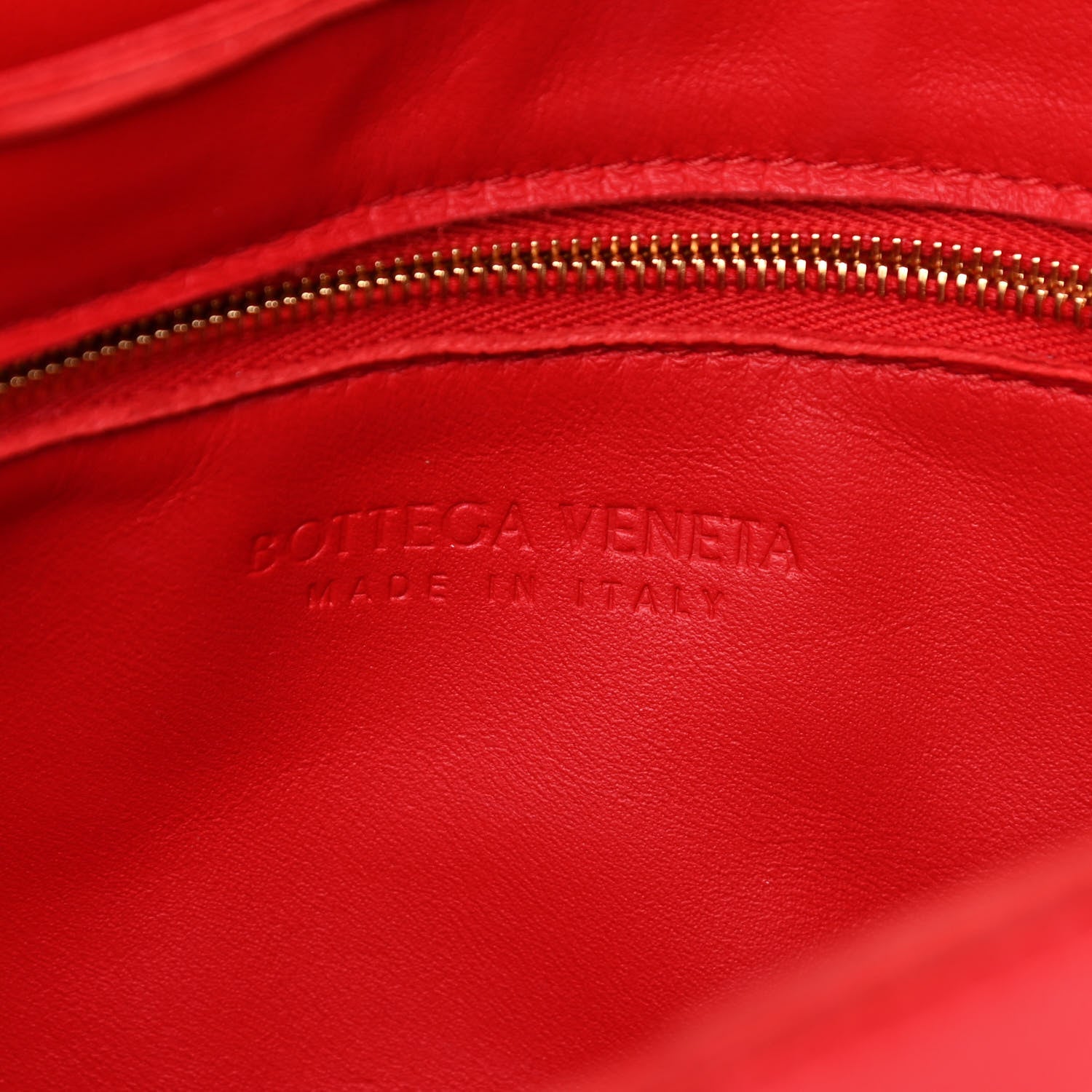 Bottega Veneta Lambskin Maxi Intrecciato Cassette Crossbody Bag Bright Red 6 of 11