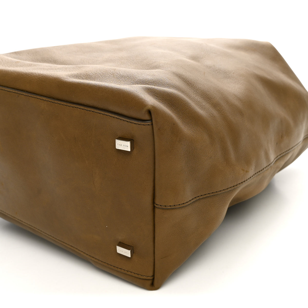 Saddle Calfskin Backpack 11 Muschio